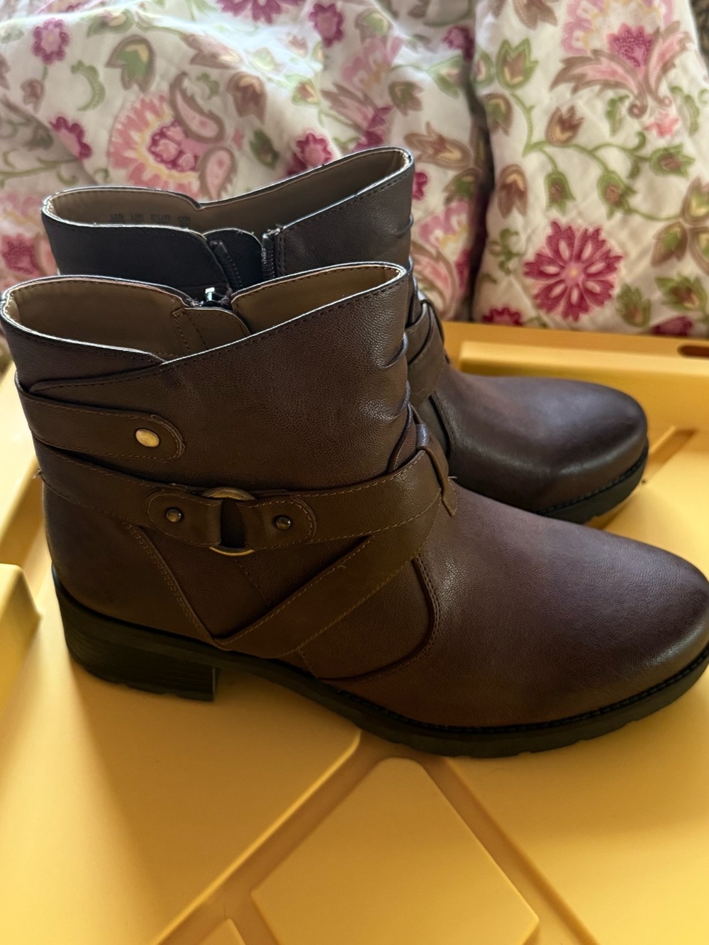 Women's Brown Ankle Boots - Classic Leather-Style Chelsea Boot Natural Soul
